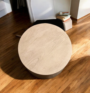 HomeRoots 16" Natural Distressed Solid Wood Round End Table - Rustic Charm Meets Versatile Functionality in Style 571195