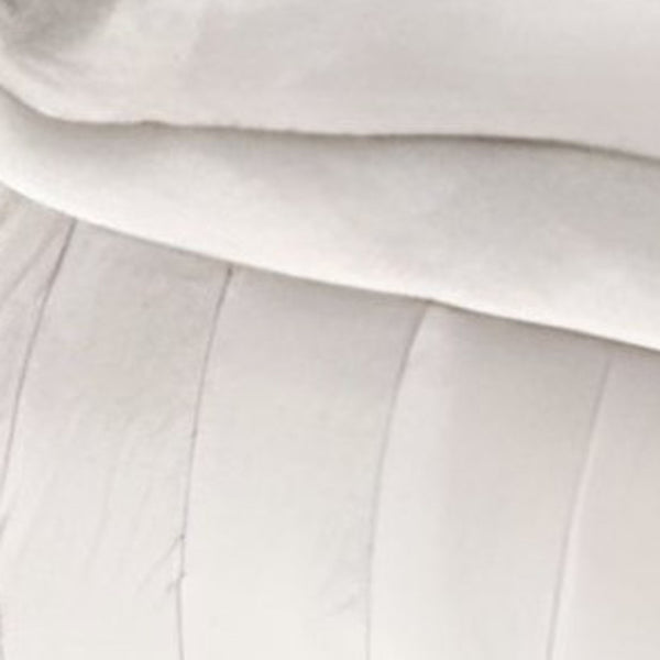 Homeroots 72" X 84" Cream And White Microfiber Heated Electric Full Double Blanket  Microfiber 571377