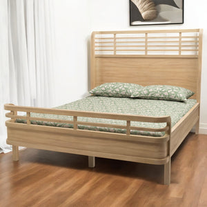 Homeroots Brown Carved Geometric Solid Wood Queen Bed Frame – Luxurious Design For Comfort & Style In Bedrooms  Wood 571397