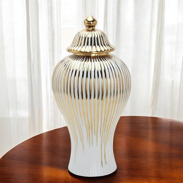 Homeroots 12" White And Gold Striped Urn Ceramic Ginger Jar  Ceramic 571562