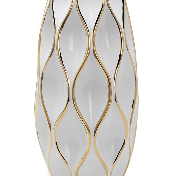 Homeroots 25" White And Gold Ceramic Geometric Wavy Table Vase  Ceramic 571589
