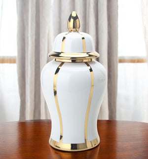 Homeroots 14" White And Gold Striped Urn Ceramic Ginger Jar  Ceramic 571627