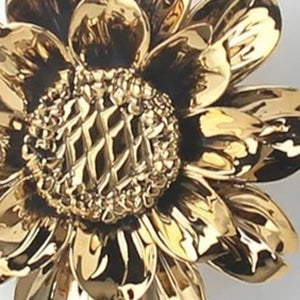 Homeroots 19" White And Gold Urn Ceramic Ginger Jar With Sculptural Details  Ceramic 571635