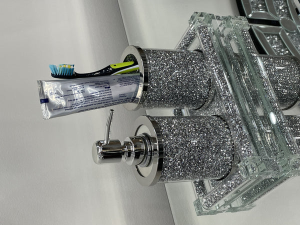 Homeroots Three Piece Clear And Silver Glass Bling Bathroom Accessory Set  Glass 571659