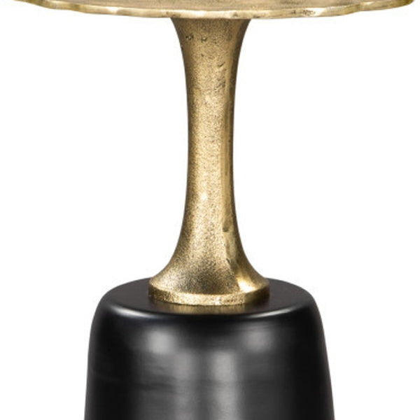HomeRoots 26" Elegant Gold and Black Round Pedestal End Table - Versatile Accent Piece for Modern Interiors 572177