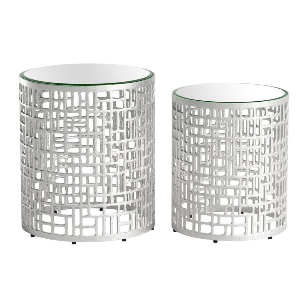 HomeRoots 20" Silver Mirrored Glass Pedestal End Table – Chic Aluminum Base, Versatile & Glamorous Design for Any Space 572184