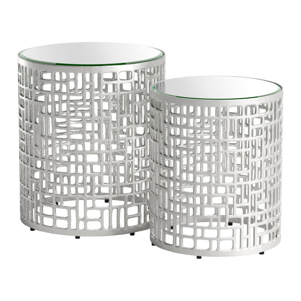 HomeRoots 20" Silver Mirrored Glass Pedestal End Table – Chic Aluminum Base, Versatile & Glamorous Design for Any Space 572184