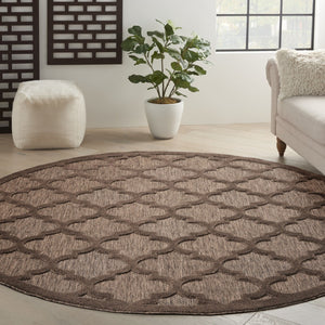 HomeRoots 8' Brown Round Geometric Area Rug - Stylish Indoor/Outdoor Accent with Durable, Low-Maintenance Design 572802
