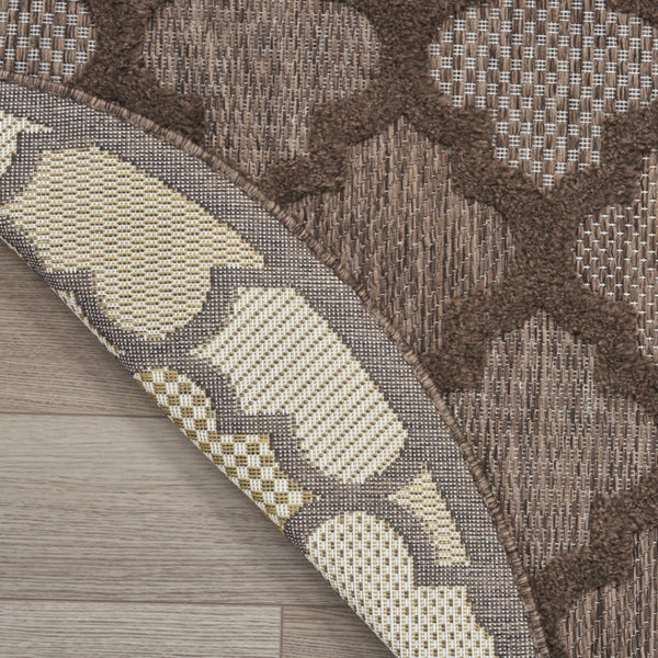 HomeRoots 8' Brown Round Geometric Area Rug - Stylish Indoor/Outdoor Accent with Durable, Low-Maintenance Design 572802