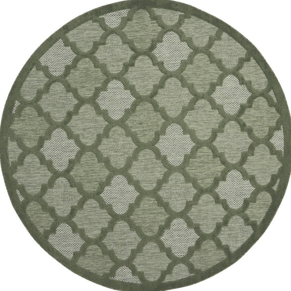 HomeRoots 8' Green Round Rug - Stylish Geometric Design for Indoor/Outdoor Spaces, Easy Care, Versatile Use 572803