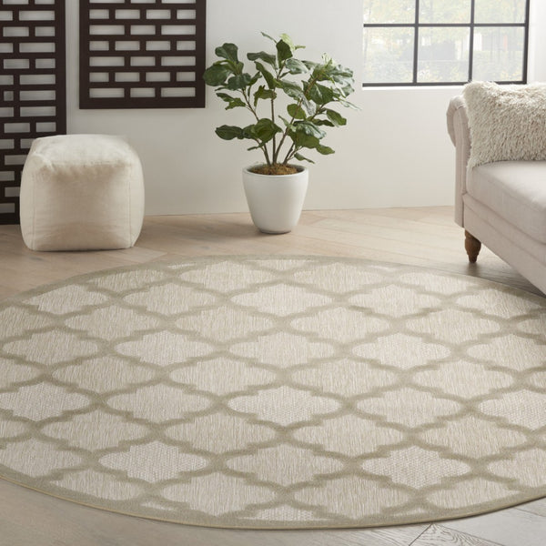 HomeRoots 8' Cream Round Geometric Area Rug – Modern Indoor/Outdoor Design, Easy Care & Versatile Style! 572804