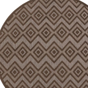 HomeRoots 8' Brown Round Geometric Area Rug - Versatile Indoor/Outdoor Solution with Low-Maintenance Style 572834