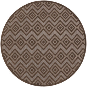 HomeRoots 8' Brown Round Geometric Area Rug - Versatile Indoor/Outdoor Solution with Low-Maintenance Style 572834