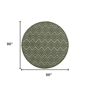 HomeRoots 8' Green Round Geometric Area Rug - Stylish Indoor/Outdoor Design with Low-Maintenance Durability 572835