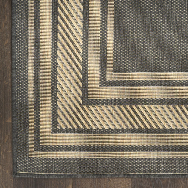 HomeRoots 6' X 9' Charcoal Geometric Area Rug - Stylish Indoor/Outdoor Design for Modern Spaces & Easy Care 572872