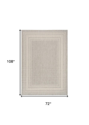 HomeRoots 6' X 9' Gray Geometric Area Rug - Stylish Indoor/Outdoor Design, Durable, Easy Care for Any Space 572873