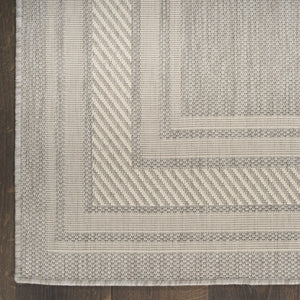 HomeRoots 6' X 9' Gray Geometric Area Rug - Stylish Indoor/Outdoor Design, Durable, Easy Care for Any Space 572873