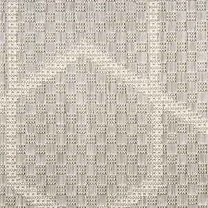 HomeRoots 6' X 9' Gray and Ivory Geometric Area Rug - Stylish, Durable & Easy-Care for Indoor/Outdoor Spaces 572880