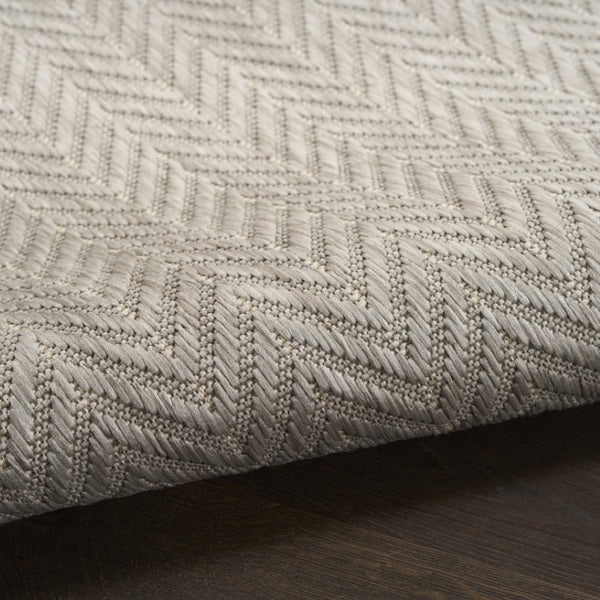 HomeRoots 6' Versatile Gray Geometric Area Rug for Indoor & Outdoor Use – Durable, Stylish, Easy to Clean! 572885