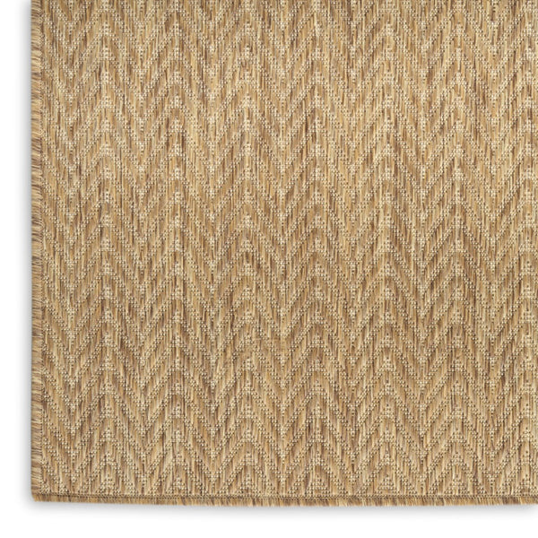 HomeRoots 6' Geometric Indoor Outdoor Area Rug - Stylish, Durable & Low-Maintenance for Any Space! 572887