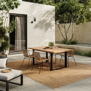 HomeRoots 6' Geometric Indoor Outdoor Area Rug - Stylish, Durable & Low-Maintenance for Any Space! 572887