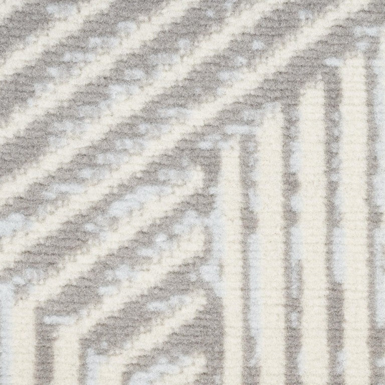 HomeRoots 7 X 10 Polypropylene Geometric Area Rug Low Pile Modern Living Room Floor Accent 572889