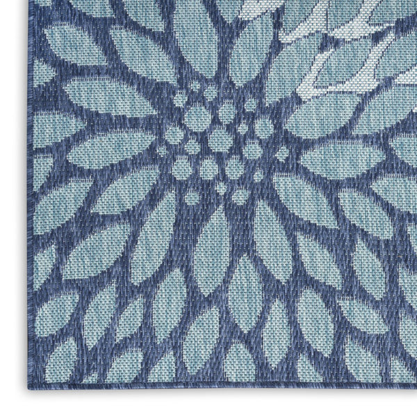 HomeRoots 8' X 10' Navy Blue Floral Area Rug - Stylish Indoor/Outdoor Accent for Easy Care & Timeless Elegance 572892