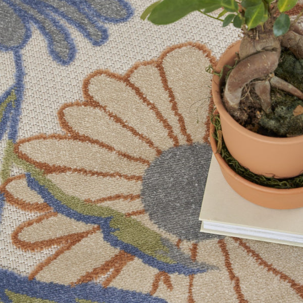 HomeRoots 8' Beige Round Floral Area Rug - Durable, Low-Maintenance Design for Indoor & Outdoor Elegance 572913