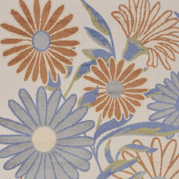 HomeRoots 6' X 9' Beige Floral Area Rug - Timeless Indoor/Outdoor Charm, Durable Design for High-Traffic Spaces 572996