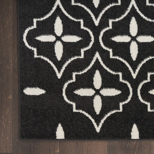 HomeRoots 8' X 10' Black And Ivory Geometric Indoor Outdoor Area Rug - Durable, Stylish, Easy to Clean Design 573064