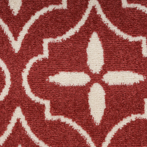 HomeRoots 8' x 10' Geometric Area Rug in Brick Red & Ivory - Stylish Indoor/Outdoor Design for Any Space 573071