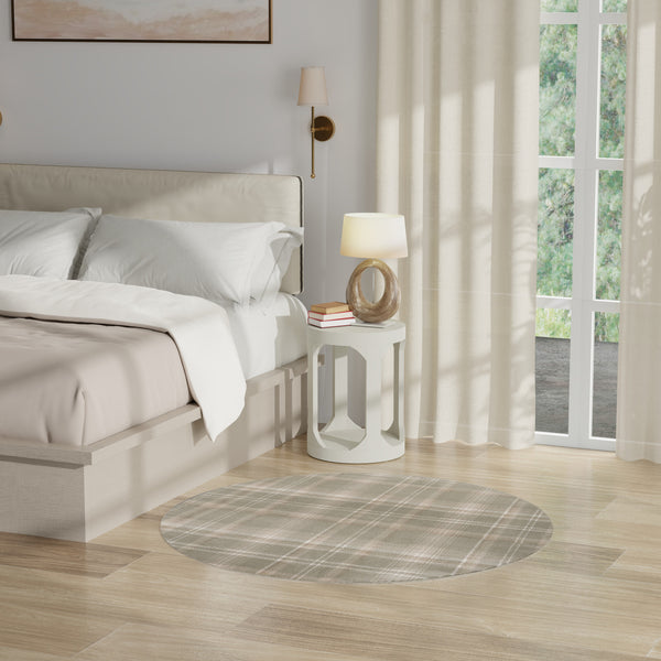 Homeroots 5' Olive Green And Ivory Plaid Round Rug  Polypropylene 573909