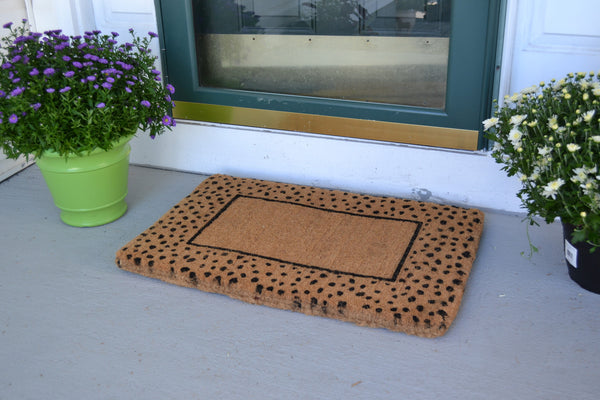 Homeroots 20" X 30" Brown And Black Coir Animal Print Outdoor Door Mat   573921
