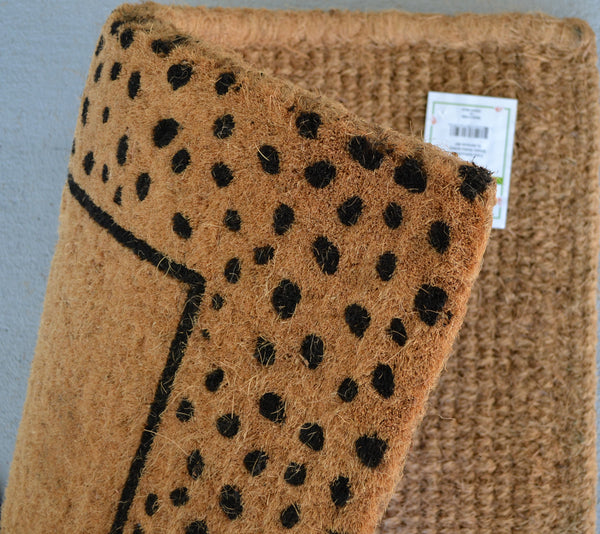 Homeroots 20" X 30" Brown And Black Coir Animal Print Outdoor Door Mat   573921