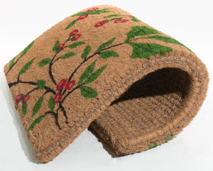 Homeroots 18" X 30" Brown And Green Coir Holiday Outdoor Christmas Door Mat   573923