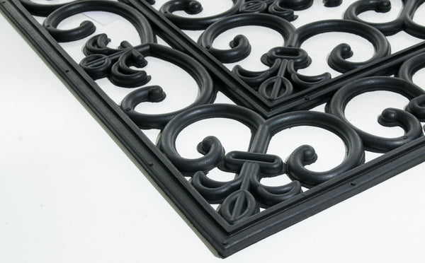 Homeroots 24" X 36" Black Rubber Outdoor Door Mat   573961