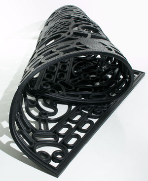 Homeroots 30" X 48" Black Rubber Pineapple Outdoor Door Mat   573969