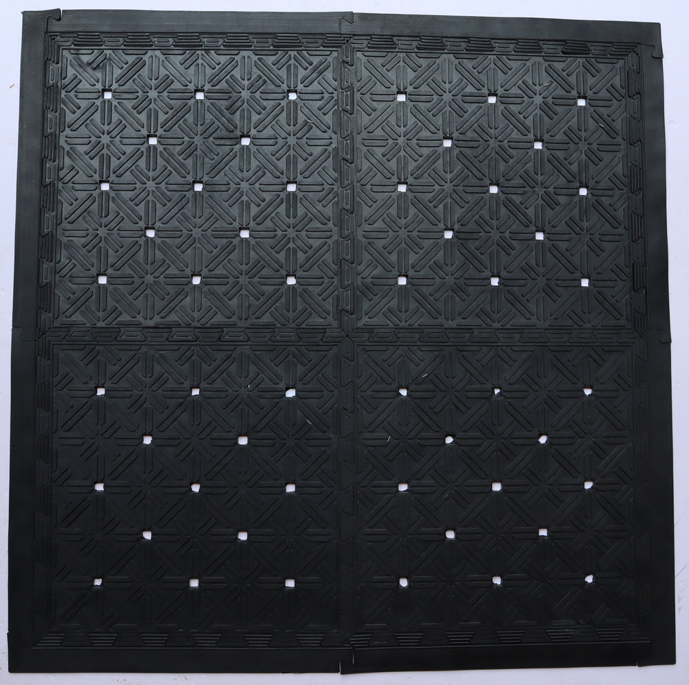 Homeroots Set Of Four Square Interlocking Black Rubber Indoor Outdoor Mats   573984