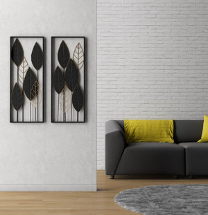 HomeRoots Set of Two Black and Gold Metal Hanging Sculptures – Stylish Wall Art for Modern Home Décor 574013