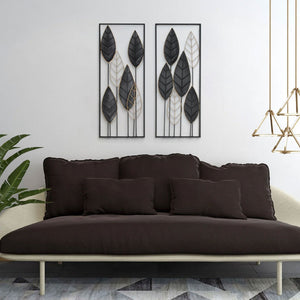 HomeRoots Set of Two Black and Gold Metal Hanging Sculptures – Stylish Wall Art for Modern Home Décor 574013