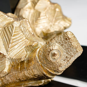 HomeRoots Set of Two Black and Gold Resin Bookends - Modern Decorative Sculptures for Stylish Organization 574073