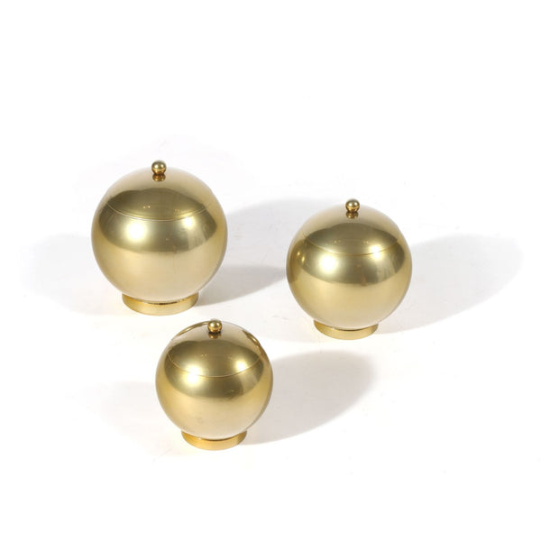 HomeRoots Set of Three Gold Metal Canisters – Chic Decorative Storage for Home Decor & Stylish Organization 574102