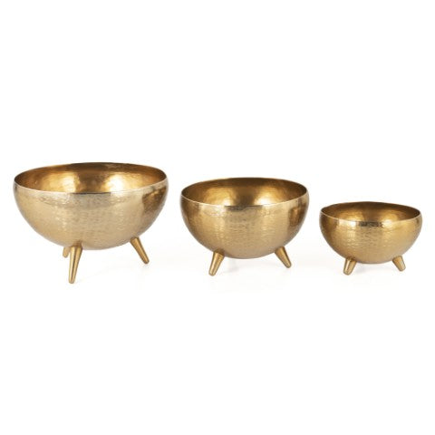 Homeroots Set Of Three Gold Metal Decorative Bowls With Unique Footed Design For Stylish Home Décor  Metal 574106