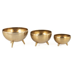 Homeroots Set Of Three Gold Metal Decorative Bowls With Unique Footed Design For Stylish Home Décor  Metal 574106