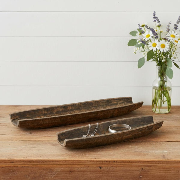 HomeRoots Set of Two Rustic Dark Brown Mango Wood Boat Trays - Stylish Decorative Centerpieces for Home Decor 574114