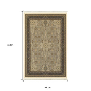 Homeroots 4' Ivory Medallion Area Rug With Fringe – Stain Resistant, Stylish Design For Any Home Decor 4' X 5' Polypropylene 574460