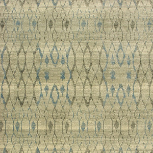 Homeroots 5' Elevate Your Space With A Blue And Ivory Geometric Distressed Area Rug - Stylish & Stain Resistant 5' X 8' Polypropylene 574508