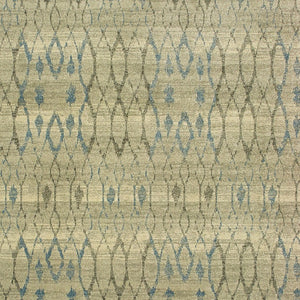 Homeroots 5' Elevate Your Space With A Blue And Ivory Geometric Distressed Area Rug - Stylish & Stain Resistant 7' X 10' Polypropylene 574511