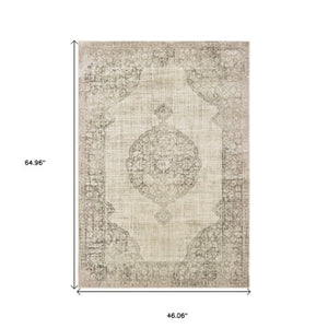Homeroots 10' Ivory Oriental Power Loom Area Rug - Stylish, Stain Resistant, Perfect For Family Spaces & Decor 4' X 5' Polypropylene 574546