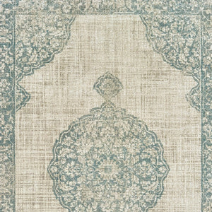 Homeroots 10' Ivory Oriental Power Loom Area Rug - Stylish, Stain Resistant, Perfect For Family Spaces & Decor 10' X 13' Polypropylene 574549